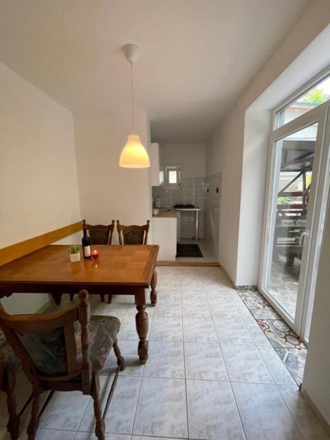 Boni Apartman Miskolc Ngoại thất bức ảnh